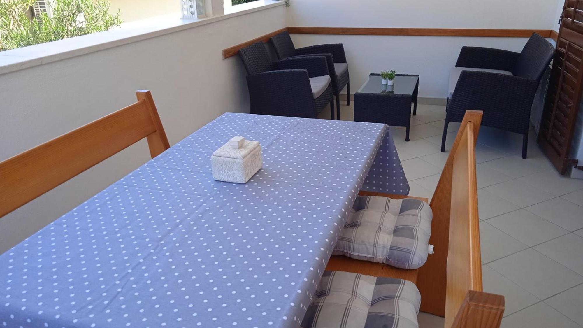 Apartments Postira Brac Экстерьер фото