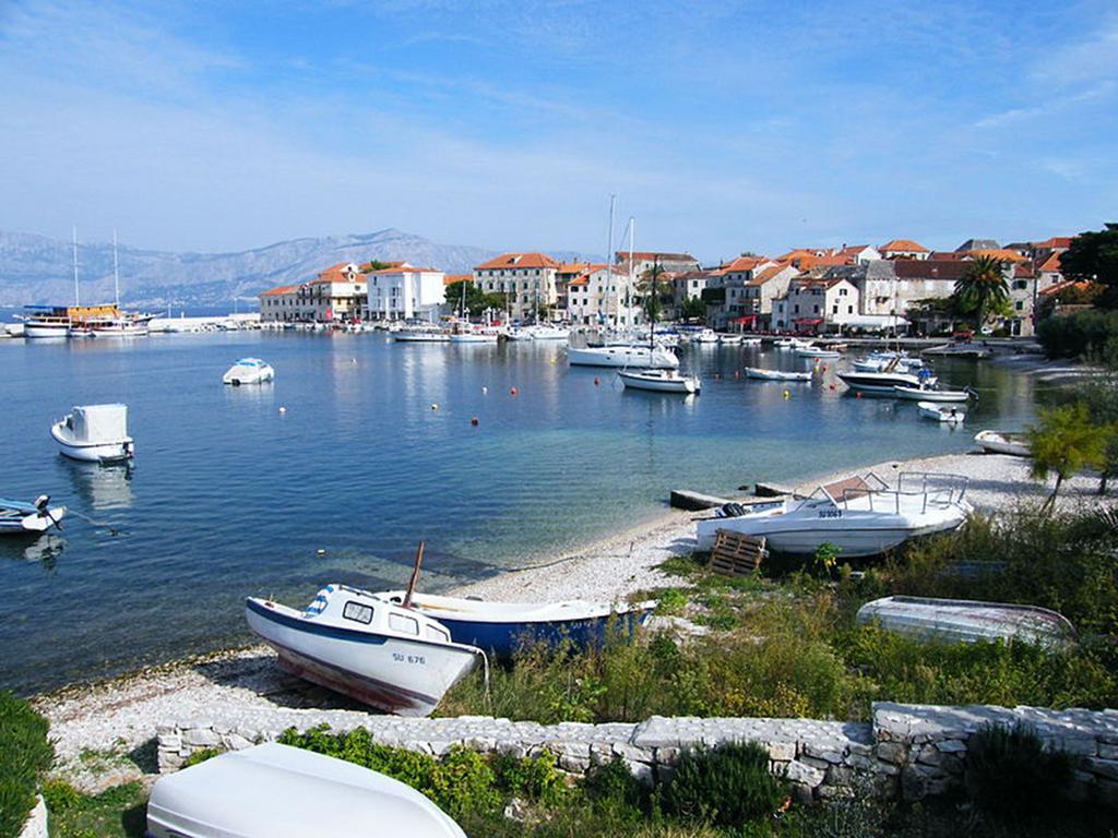 Apartments Postira Brac Экстерьер фото
